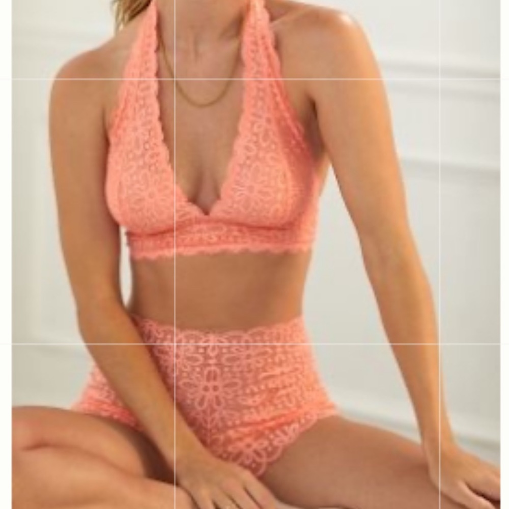 NWT Anthropologie Lacy sugared PEACH bra and panties medium.